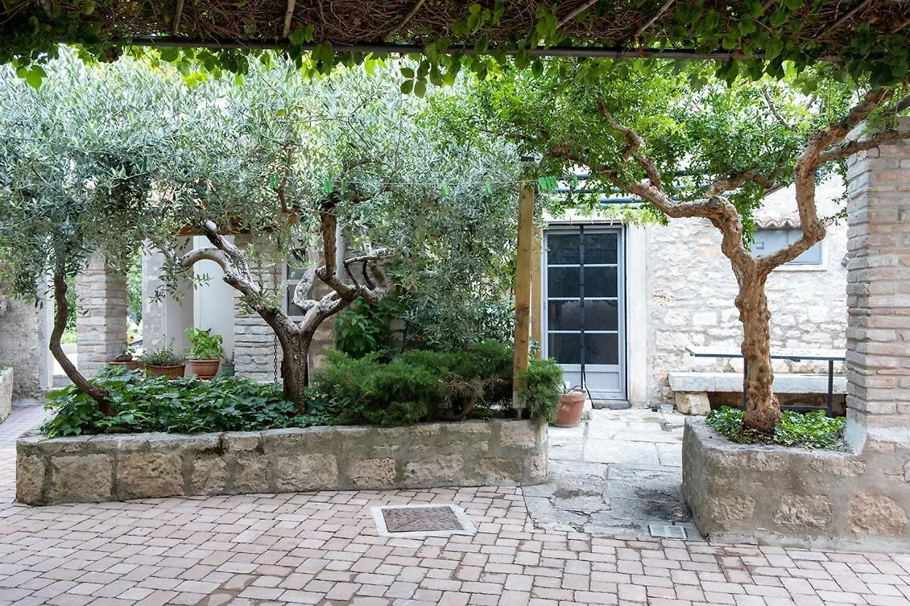 Country House Casa Lucia Vodnjan 0*,